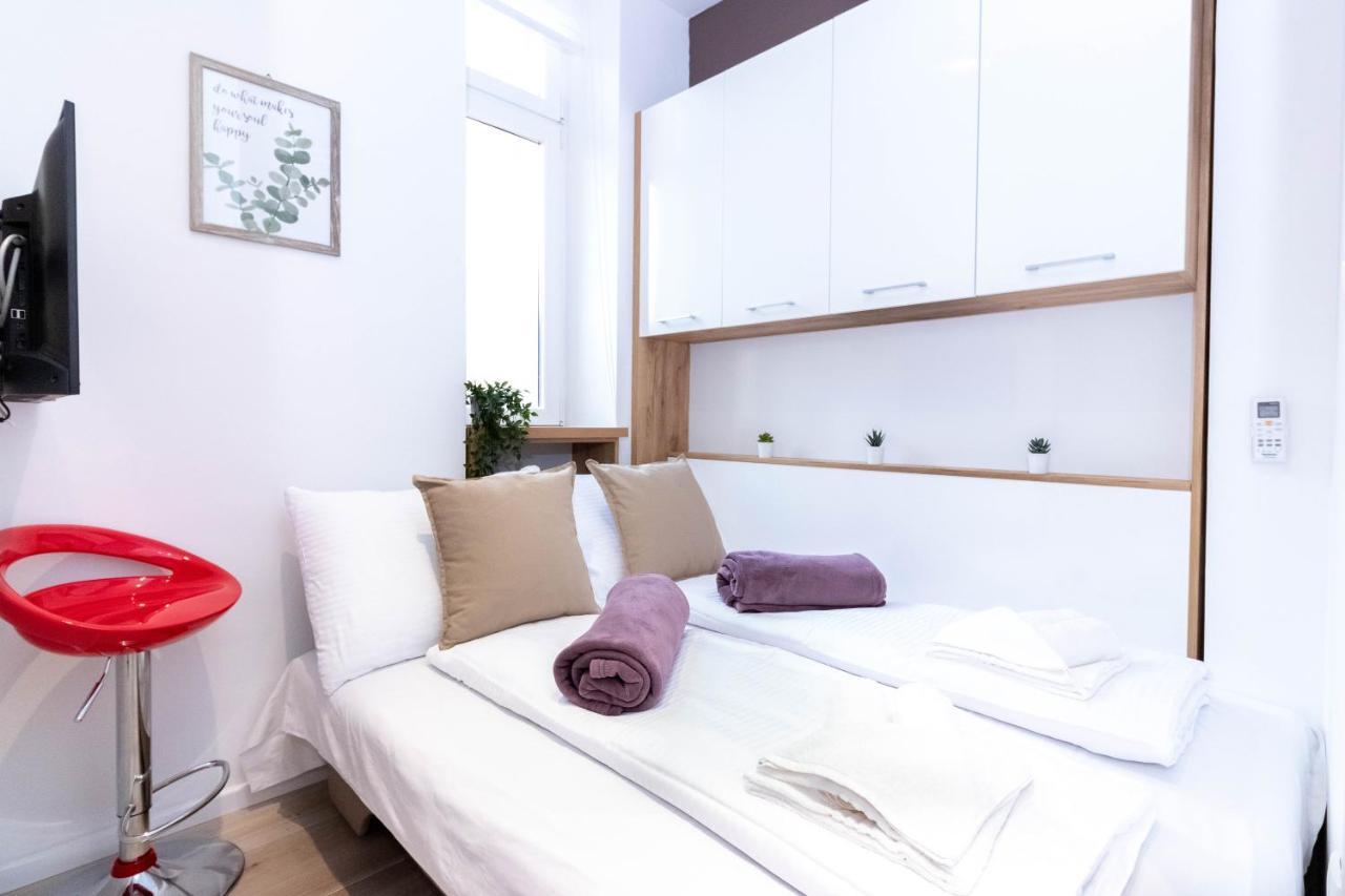 Apartments Fiorello 里耶卡 外观 照片