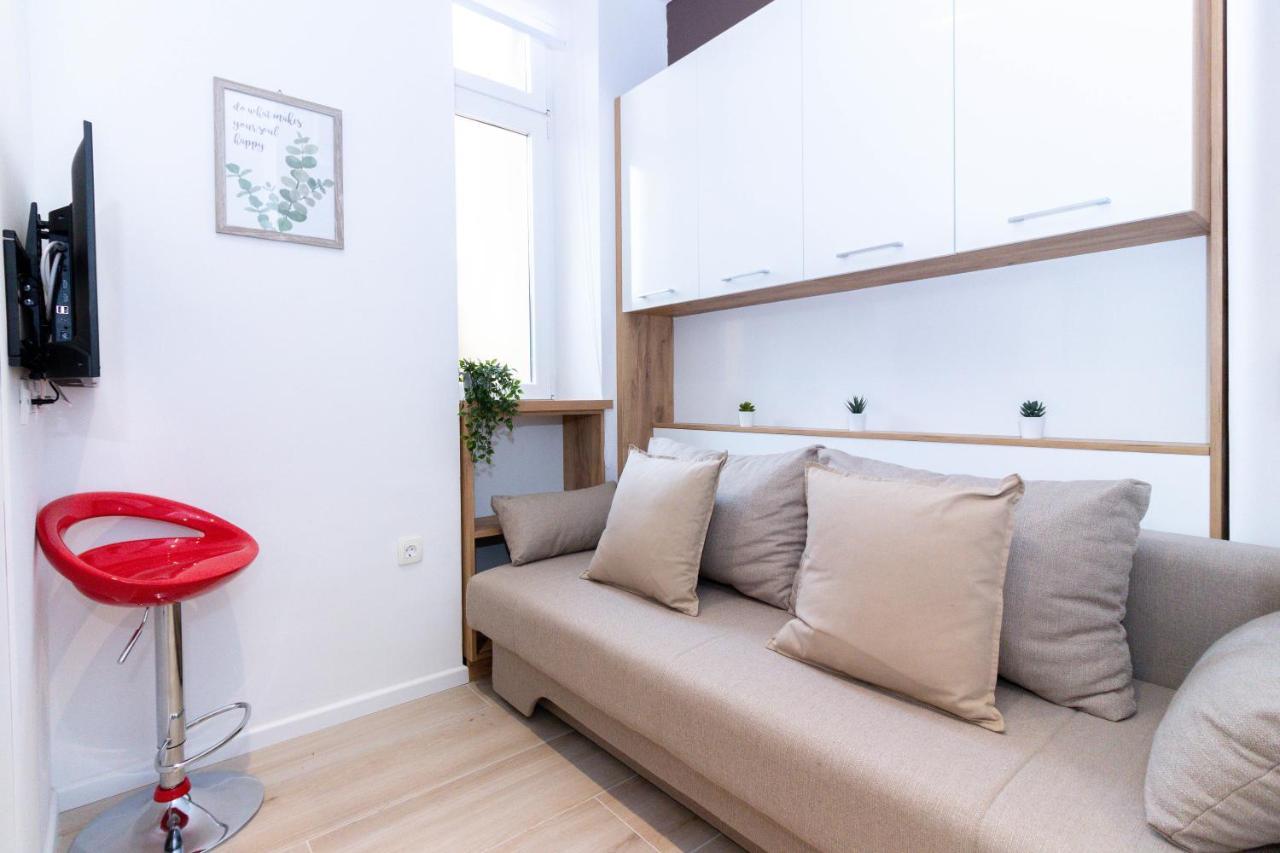 Apartments Fiorello 里耶卡 外观 照片